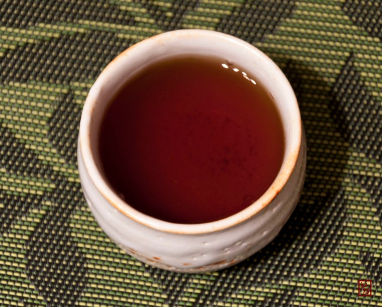 powieki-bodhidharmy-tea-dian-hong-cha_002